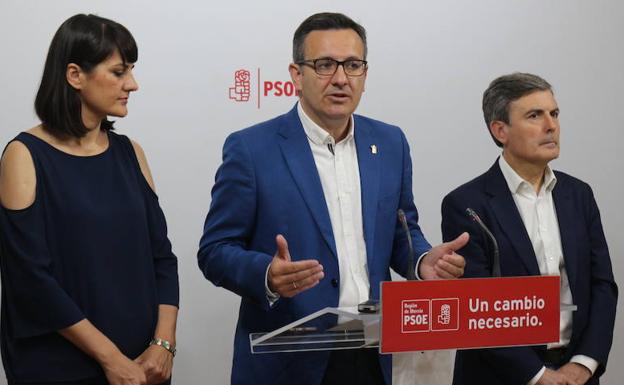 Conesa: «La sentencia evidencia que nos gobierna un partido podrido»