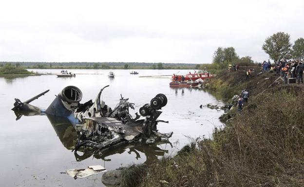 Hallan en un cementerio turco una pierna de una víctima del Yak-42