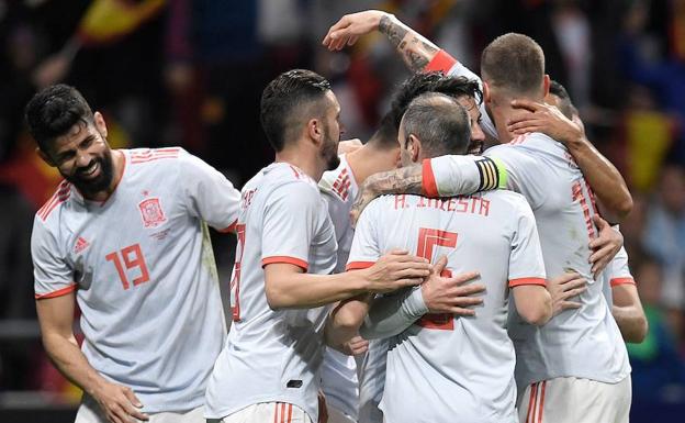 El '10' será Thiago, que deja el '14' a Azpilicueta, quien cede el '2' a Carvajal