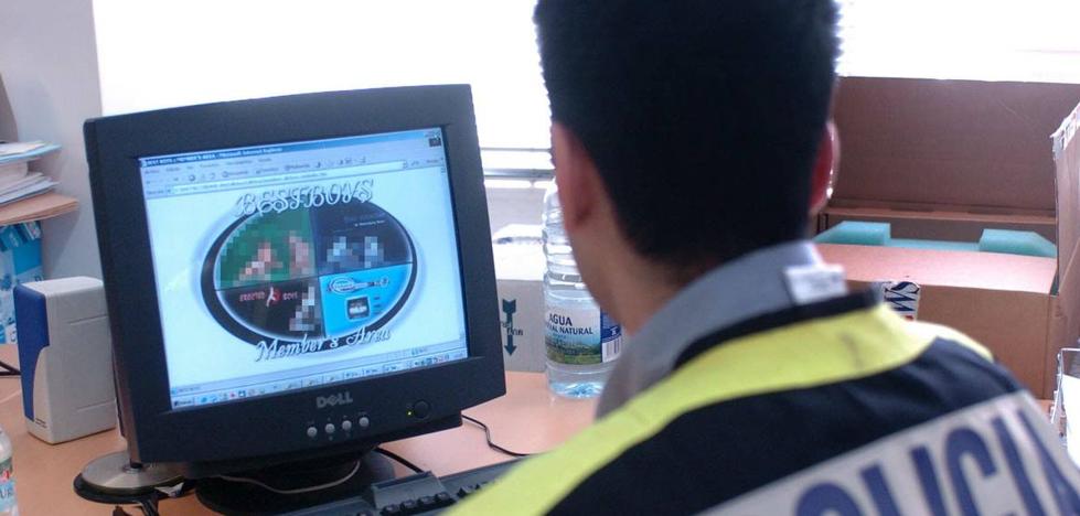 Cae un grupo de WhatsApp de pornografía infantil con 300 usuarios de ocho ciudades, entre ellas Murcia