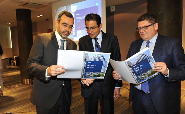 BBVA prevé la creación de 30.000 empleos en la Región hasta finales de 2019