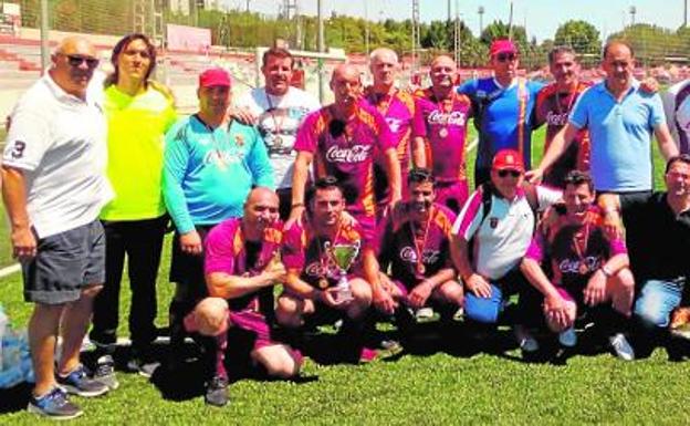 Los internos de Sangonera golean a los de Campos del Río