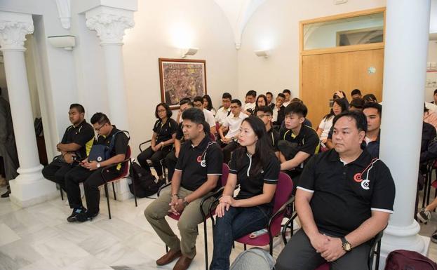 La UPCT formará a estudiantes de Singapur y Shangái durante una semana