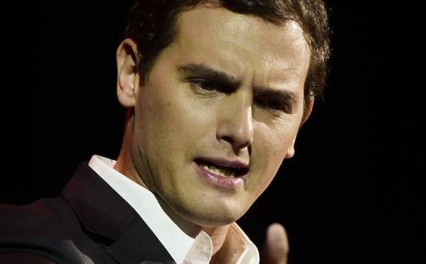 Ciudadanos afronta su primer caso por corrupción con la detención del alcalde de Arroyomolinos