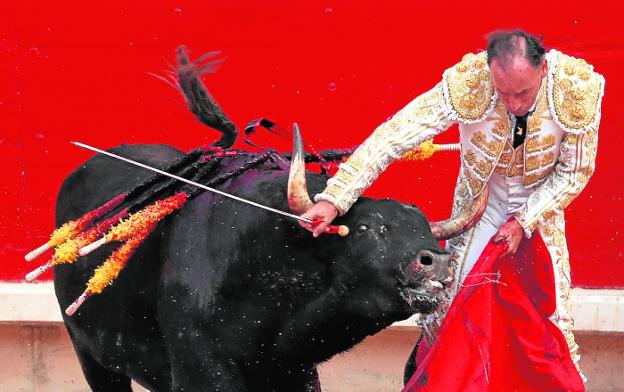 Triunfo heroico de Liria en Pamplona | La Verdad