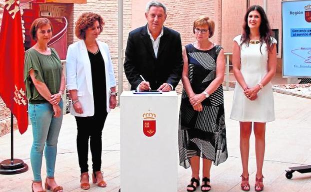 La Comunidad facilita la ayuda de los funcionarios a Unicef