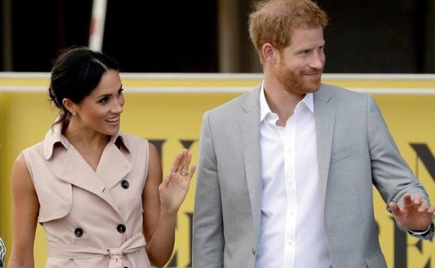 El padre de Meghan Markle carga de nuevo contra la familia real británica