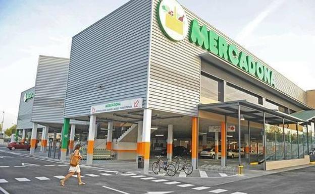 Oferta de trabajo en Mercadona con sueldos de hasta 5.700 euros al mes