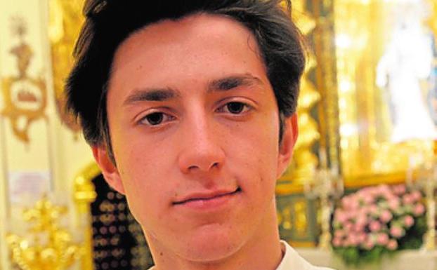 José María Fernández García lidera la renovación de los jóvenes del Paso Blanco