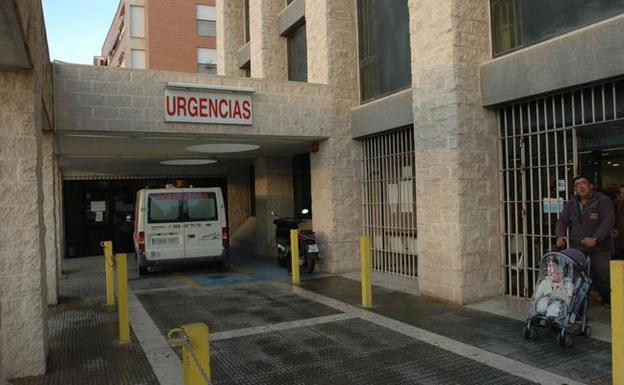 Sanidad busca médicos de familia para las sustituciones de verano en San Diego