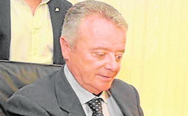 Cesa el apoderado de la desaladora de Escombreras