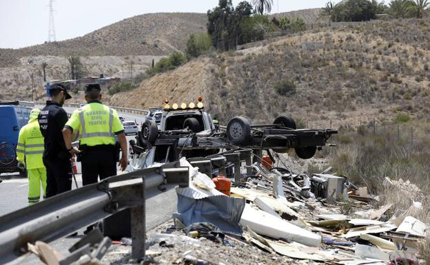 Seis heridos en un accidente múltiple en la A-7, a la altura de Cobatillas