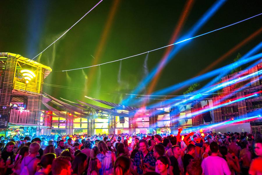 El festival Sziget ilumina el cielo de Budapest