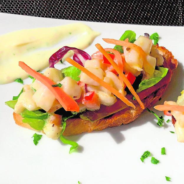 Tapa de ensalada de sepia