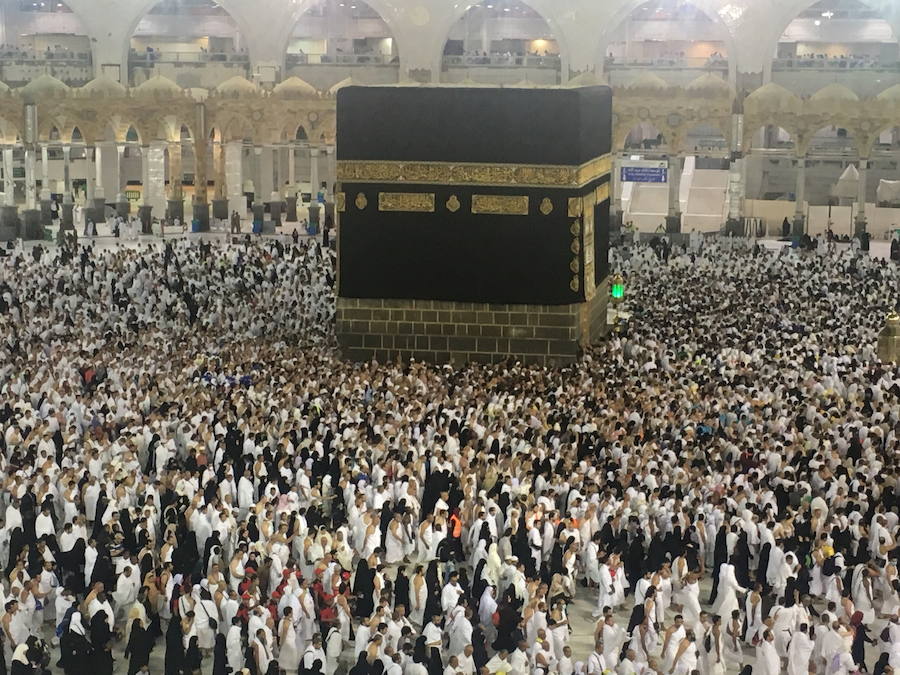 Más de dos millones de musulmanes peregrinan a La Meca