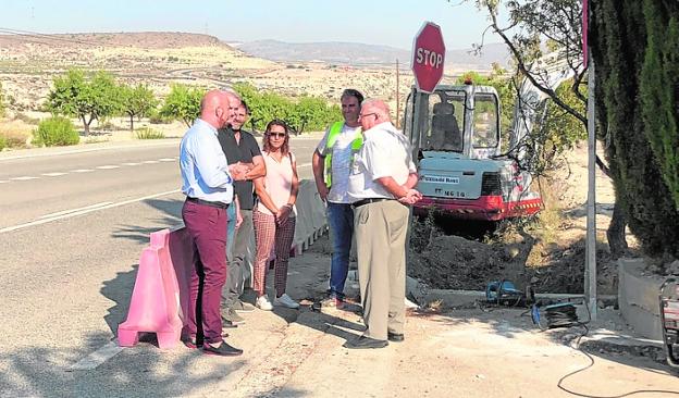 Un paseo peatonal en la vía que va al Noroeste