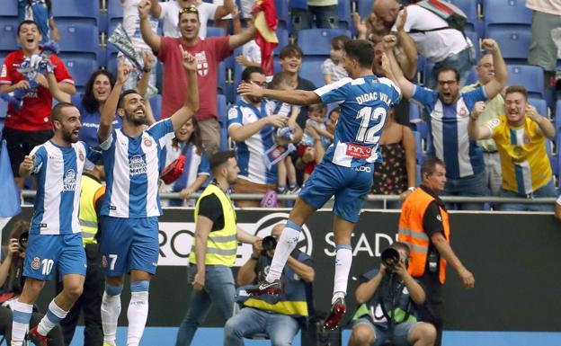 El Espanyol hunde al Valencia con cinco minutos de magia