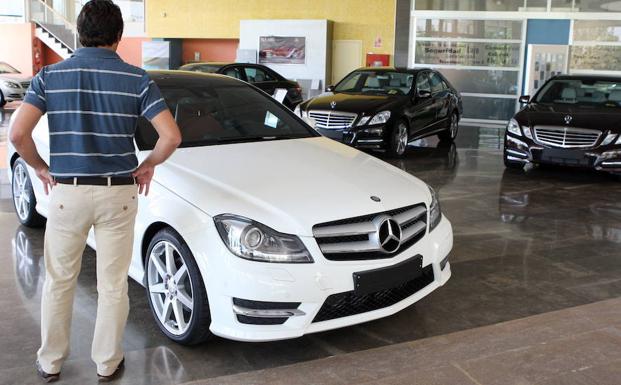 Las ventas de coches en la Región se disparan un 25% en agosto