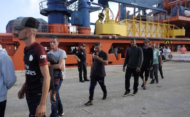 La Comunidad confirma al menos 24 menores a bordo