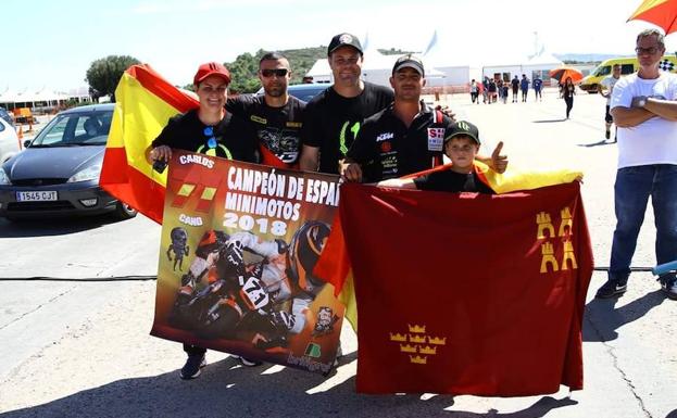 El murciano Carlos Cano se proclama campeón de España de Minimotos en Cheste