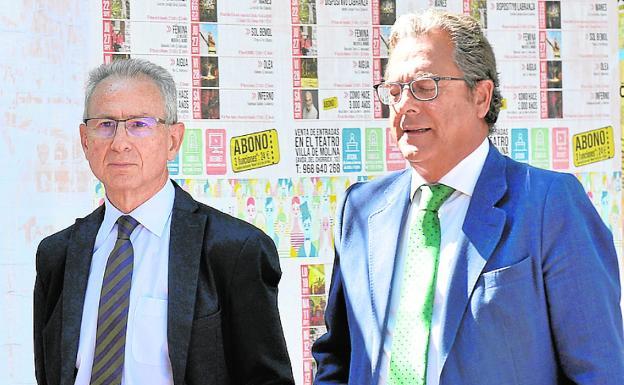 Los vocales del EPA declaran haber sido mantenidos a ciegas sobre la desaladora