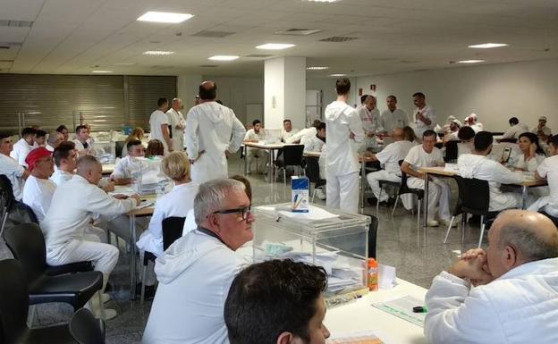 Los trabajadores de ElPozo eligen a sus representantes sindicales