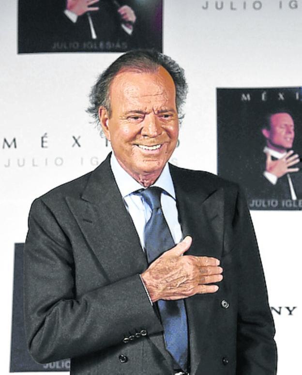 Julio Iglesias admite que tendrá que ir a juicio por su hijo secreto