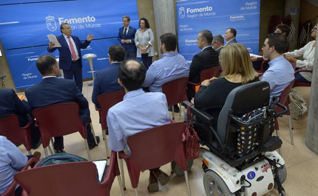 Los discapacitados de la Región dispondrán de viviendas accesibles protegidas