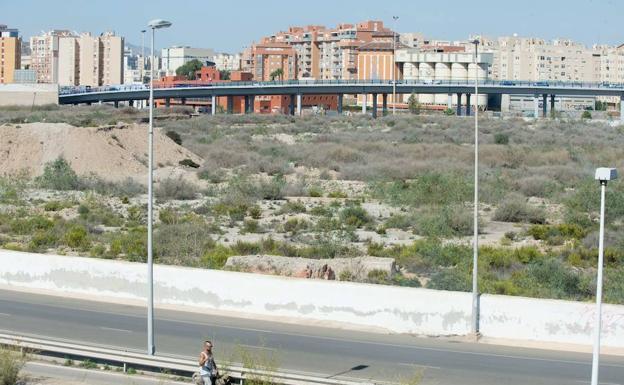 La Fiscalía reabrirá la investigación por la contaminación de los suelos de El Hondón