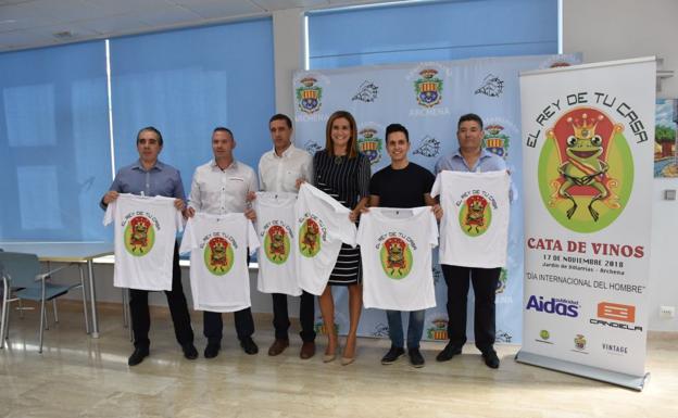 Uno de los empresarios del 'Día del Hombre': «Estoy harto del 'Día de la Mujer' y del 'Día del Gay'»