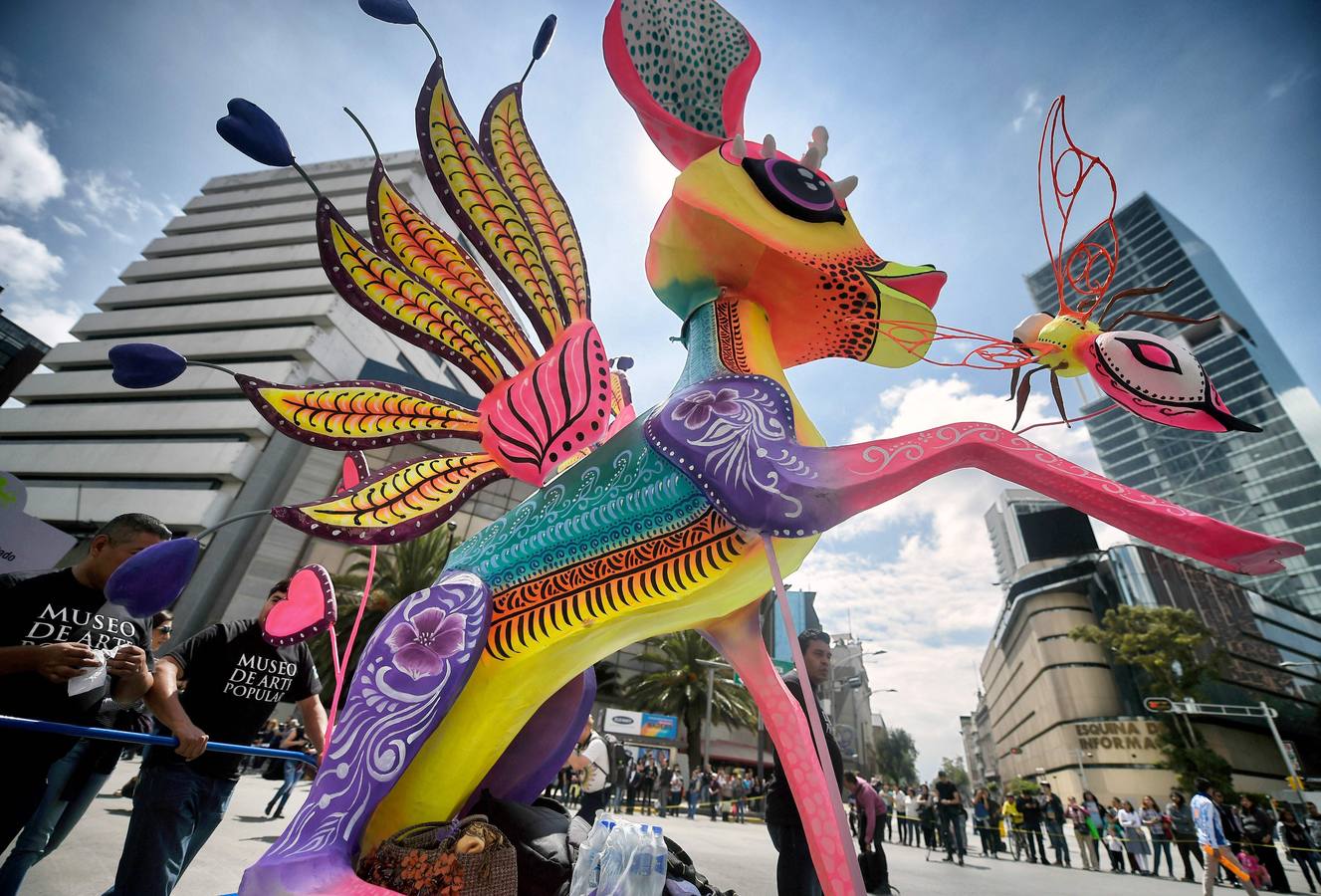 Los alebrijes danzan en México