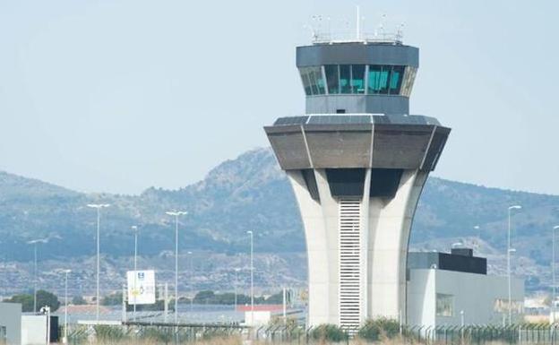 Las cuatro aerolíneas de San Javier preparan su marcha a Corvera