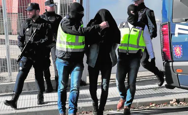 Detenidos dos yihadistas en la Comunidad Valenciana por adoctrinamiento