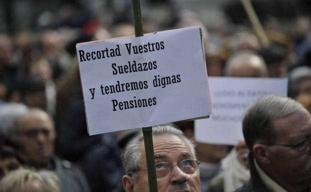 La pensión media en la Región, la tercera más baja del país