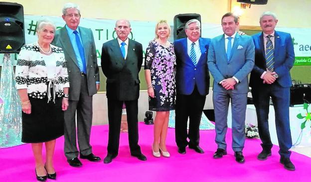 La AECC rinde homenaje a Agustín Navarrete