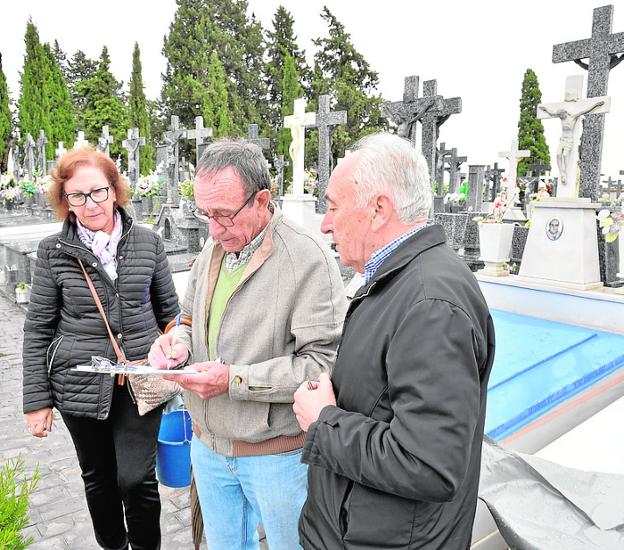 Recoge 200 firmas para que las aguas pluviales no dañen la parcela 21