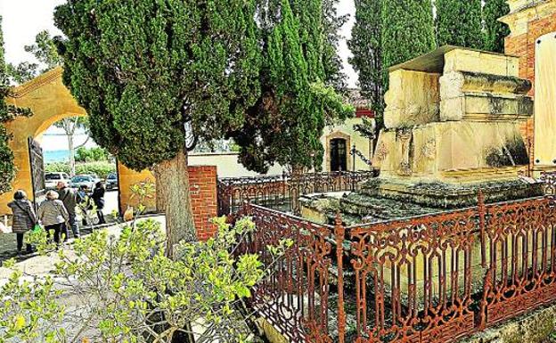 El plan director abordará la recuperación de los panteones históricos de San Clemente