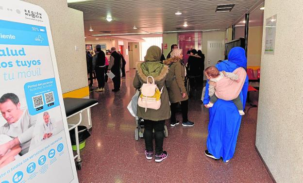 Dos médicos de familia, un pediatra y dos enfermeros para rebajar las esperas en San Diego