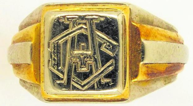 Un anillo permite identificar a un lorquino que estuvo en un campo nazi