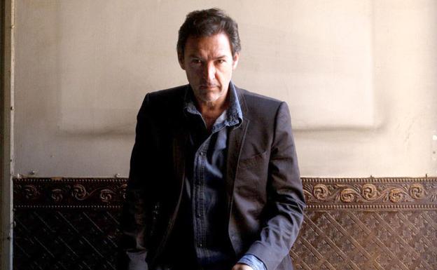 Ginés García Millán actúa en la Región por partida doble con su último éxito