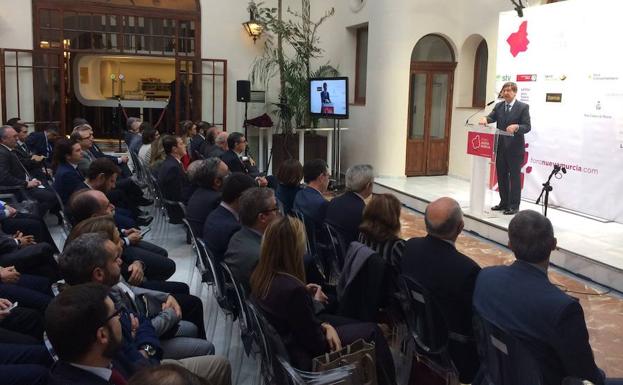 Goirigolzarri: «Es necesario preocuparse de la reputación del sector financiero»