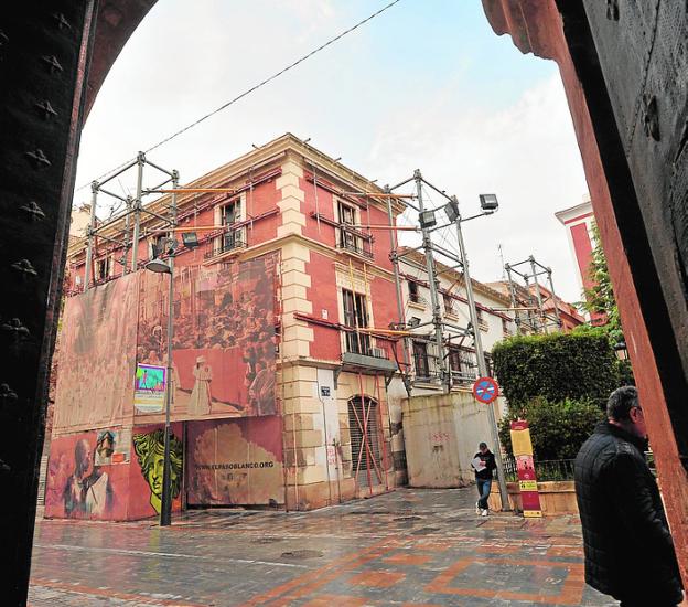 Otro proyecto prevé ocho viviendas con garaje frente a la capilla del Rosario