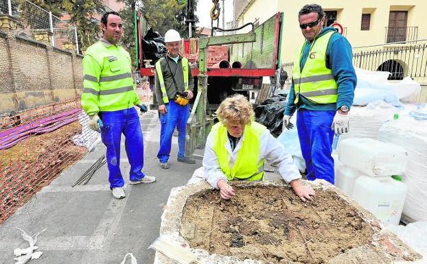 Extraen el horno de Santa Clara y lo trasladan al Museo Arqueológico