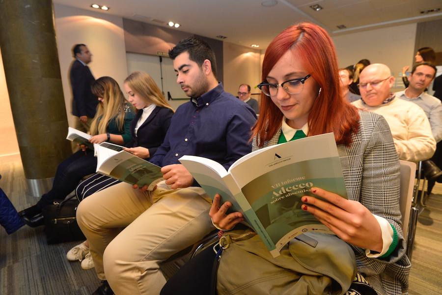 El absentismo laboral tiene un coste para las empresas murcianas de 454 euros por trabajador al año