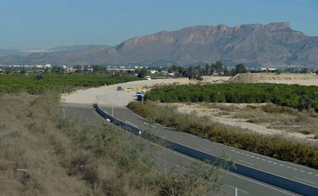 La CE inicia una investigación preliminar sobre la 'autovía del bancal'