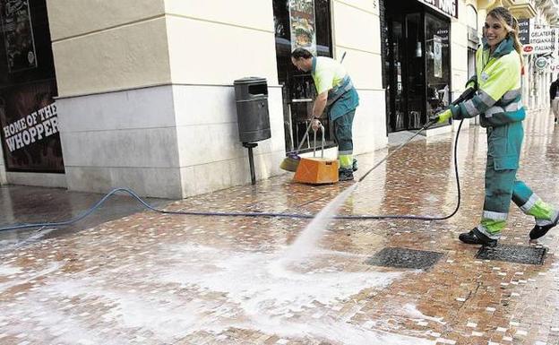 Luz verde al contrato de la recogida de residuos, que costará dos millones anuales