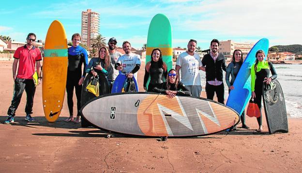 Curso de entrenador de surf en Mazarrón