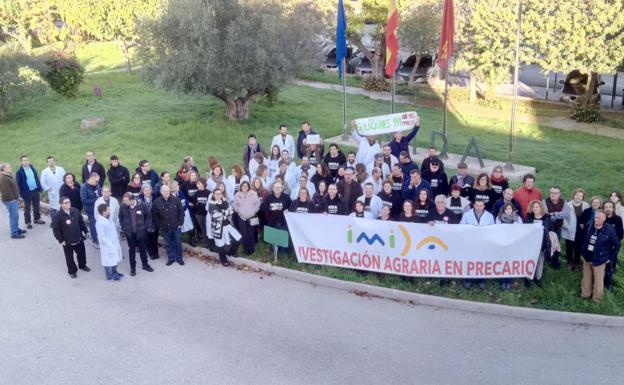 Los trabajadores del Imida vuelven a protestar por la «inestabilidad laboral»