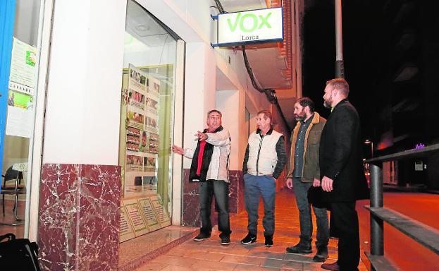 Miembros de Vox denuncian haber sido agredidos en su sede de Lorca
