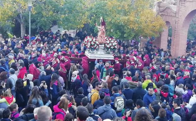 Pasión y fervor en Totana por La Santa